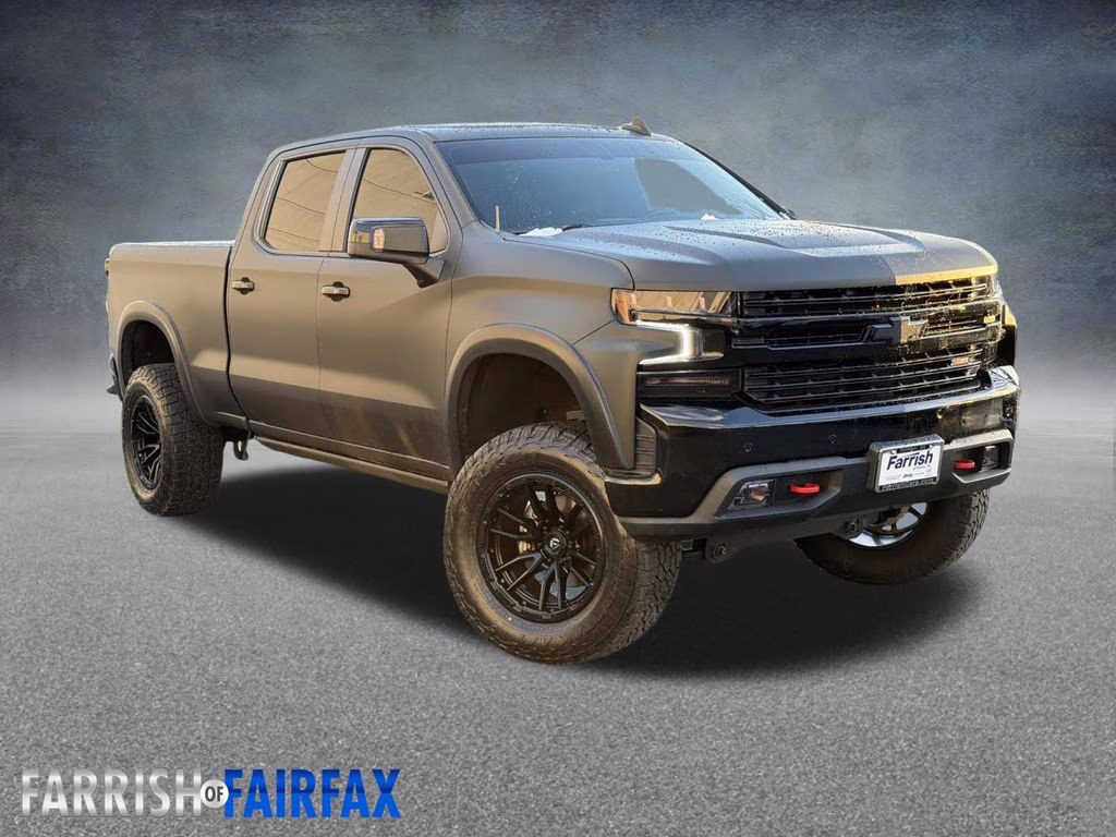 2021 Oxford Brown Metallic Chevrolet Silverado 1500 LT Trail Boss 4X4 Truck
