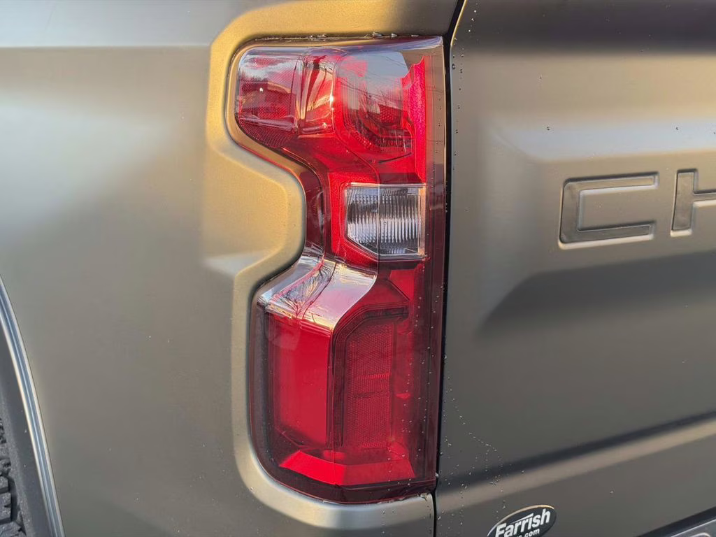 2021 Oxford Brown Metallic Chevrolet Silverado 1500 LT Trail Boss 4X4 Truck