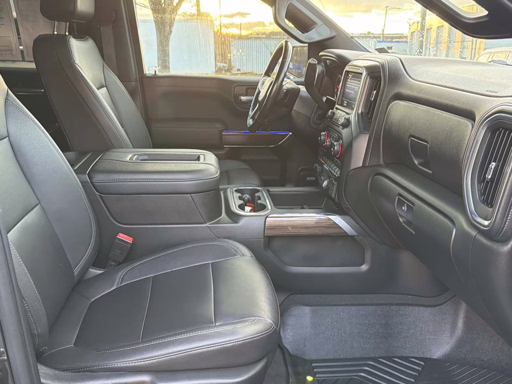 2021 Oxford Brown Metallic Chevrolet Silverado 1500 LT Trail Boss 4X4 Truck
