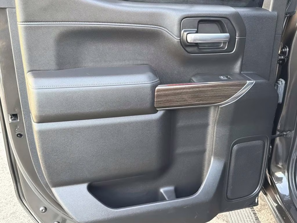 2021 Oxford Brown Metallic Chevrolet Silverado 1500 LT Trail Boss 4X4 Truck