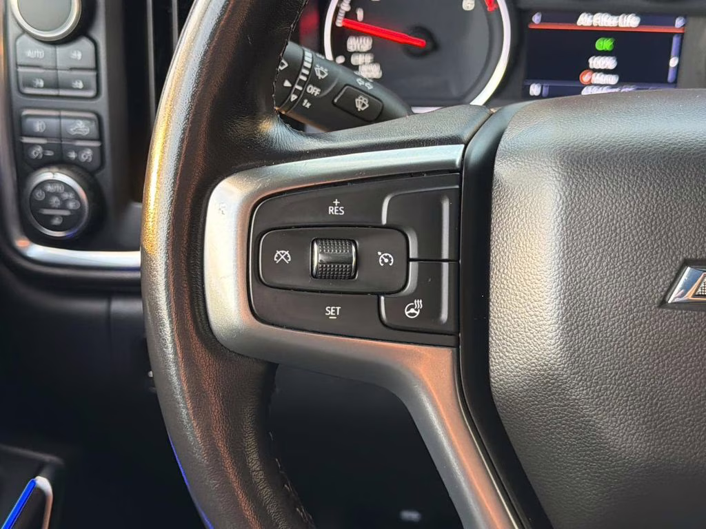 2021 Oxford Brown Metallic Chevrolet Silverado 1500 LT Trail Boss 4X4 Truck