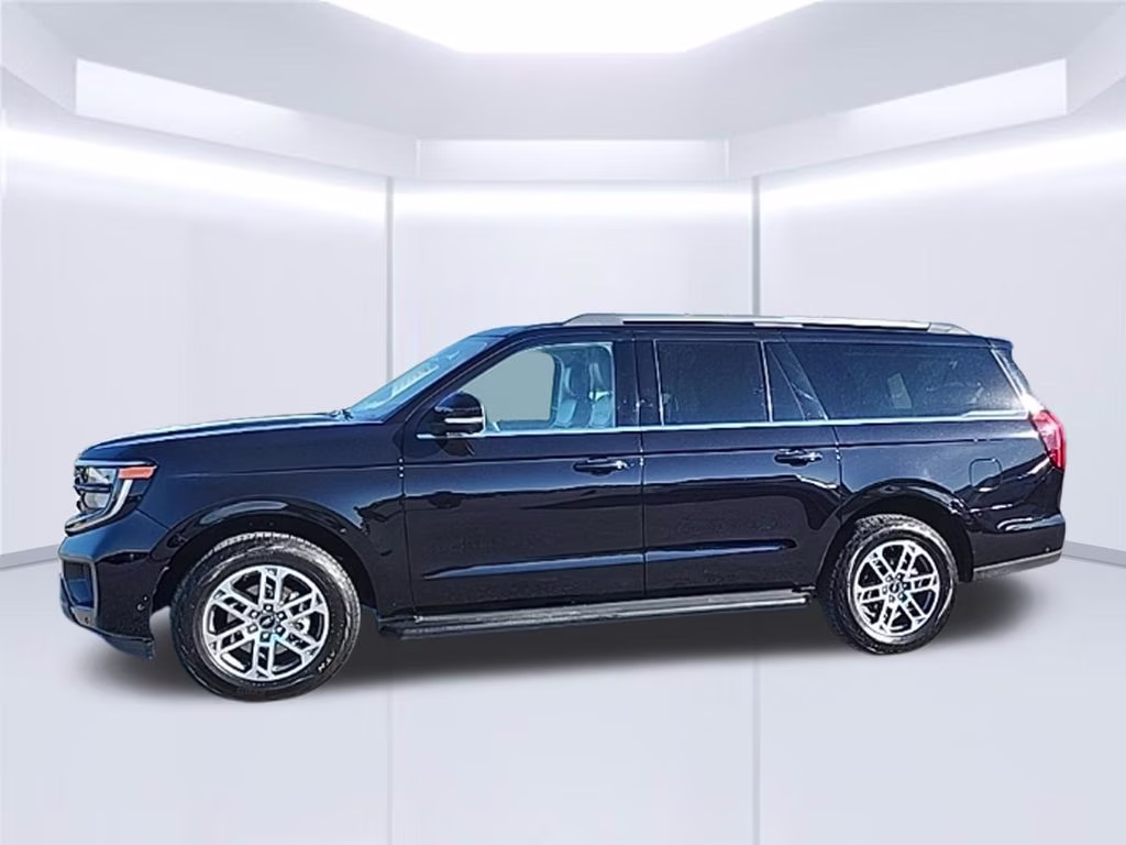 2025 Black Metallic Ford Expedition Max Active 4X4 SUV