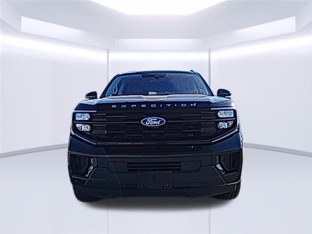 2025 Black Metallic Ford Expedition Max Active 4X4 SUV