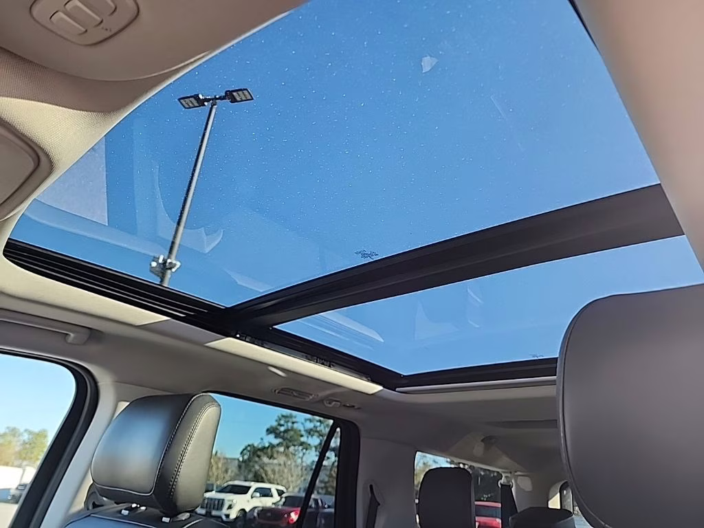 2025 Black Metallic Ford Expedition Max Active 4X4 SUV