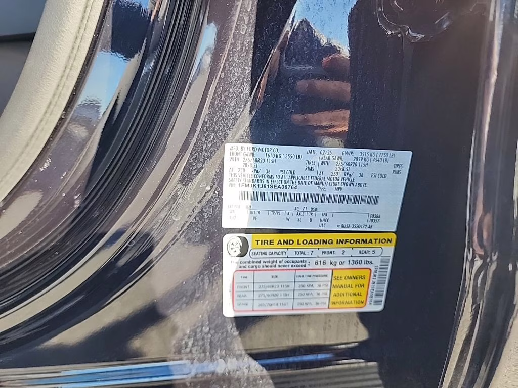 2025 Black Metallic Ford Expedition Max Active 4X4 SUV