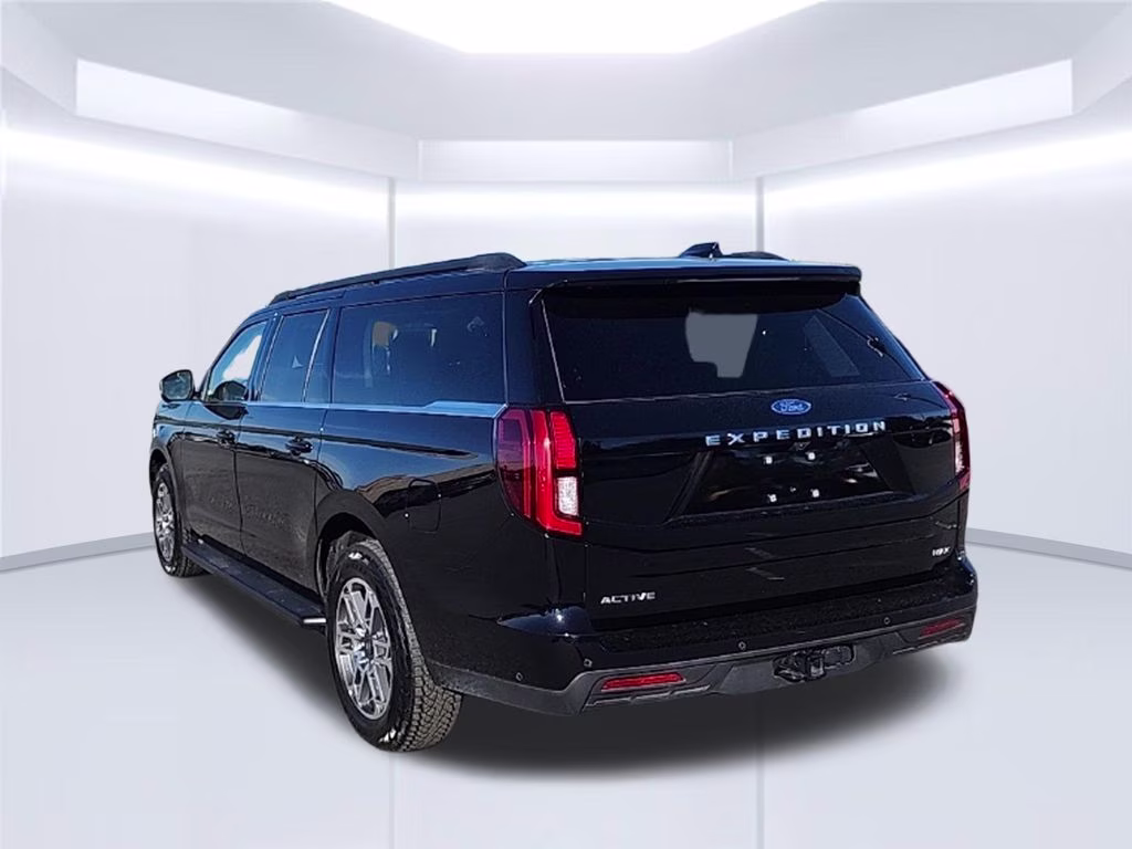2025 Black Metallic Ford Expedition Max Active 4X4 SUV