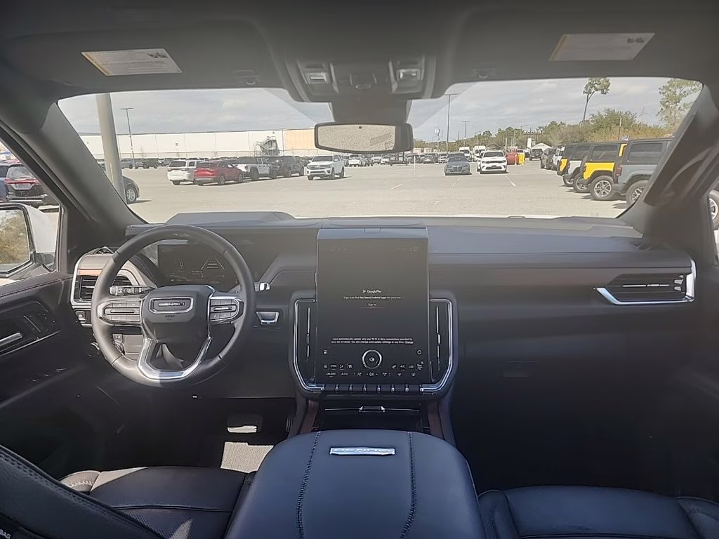 2025 Summit White GMC Yukon XL Denali 4X4 SUV