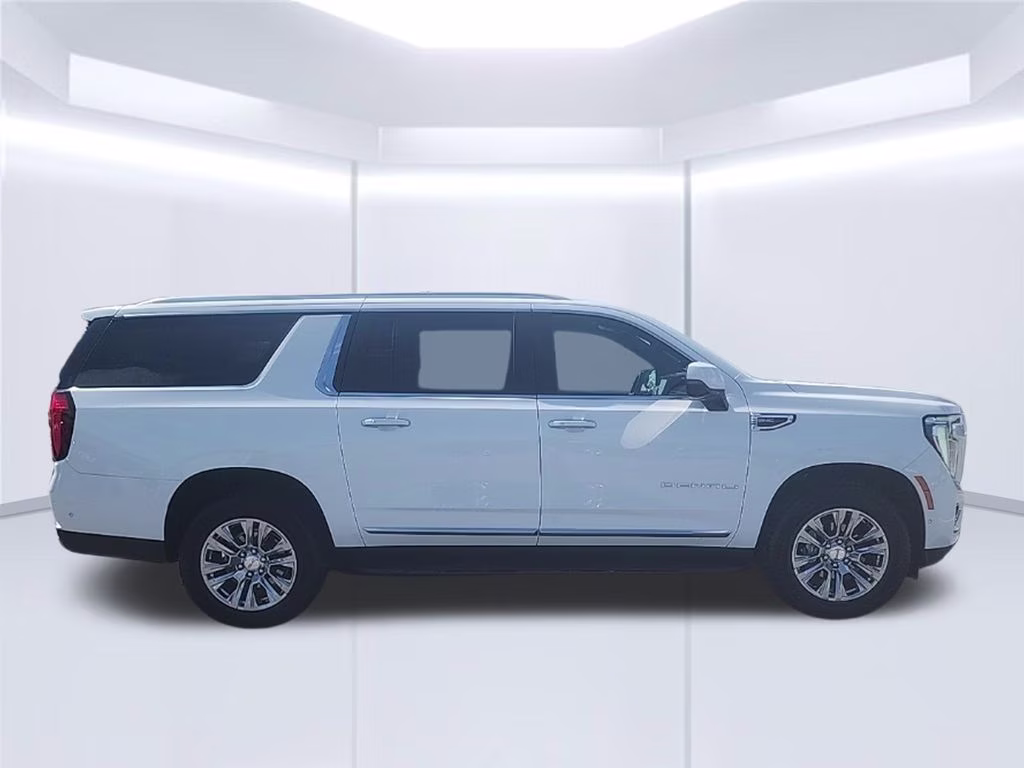 2025 Summit White GMC Yukon XL Denali 4X4 SUV