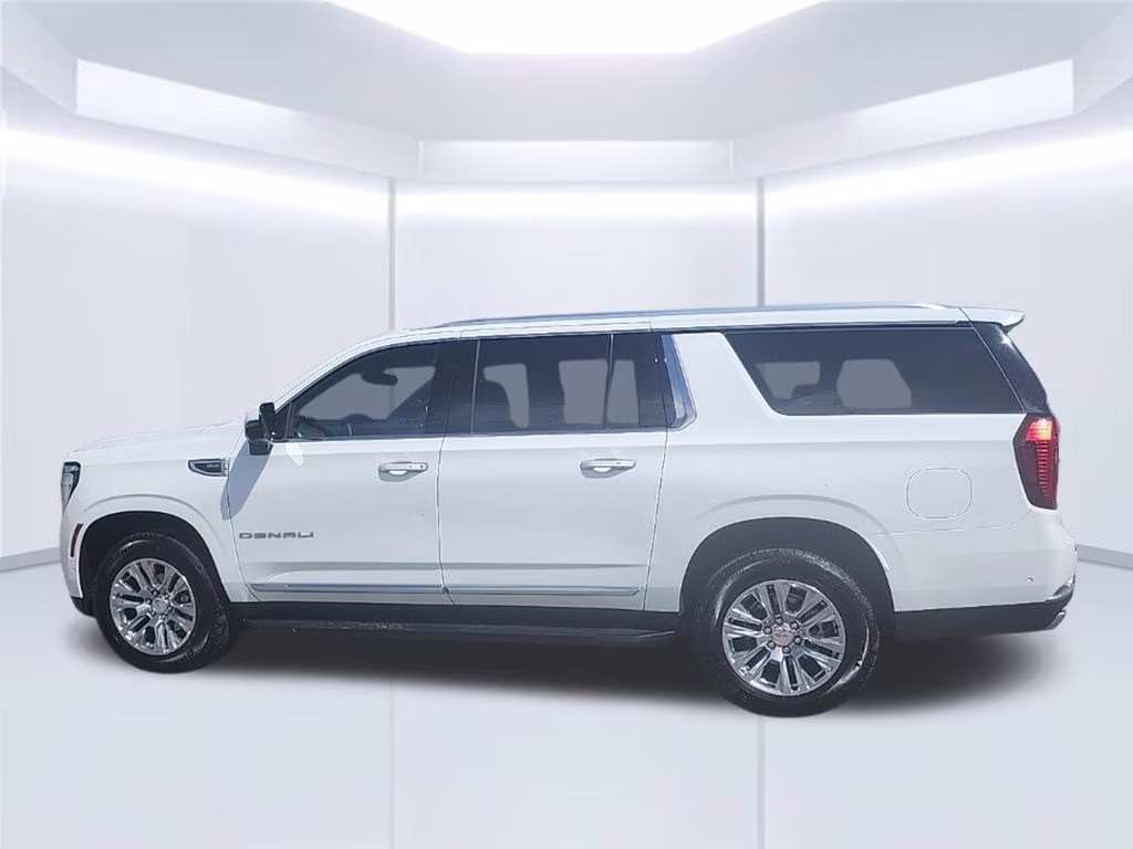 2025 Summit White GMC Yukon XL Denali 4X4 SUV