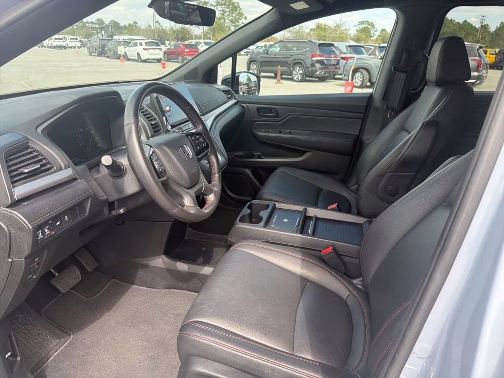 2025 White Honda Odyssey Sport-L FWD Van