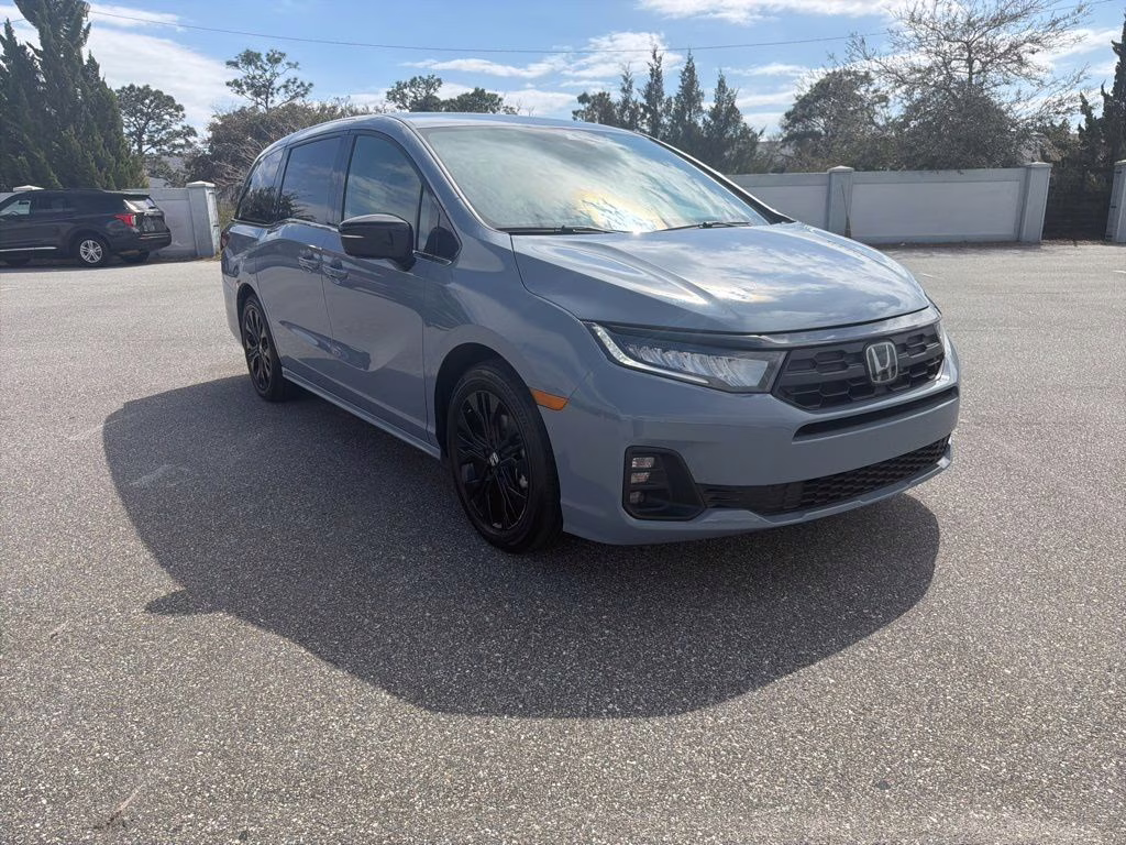 2025 White Honda Odyssey Sport-L FWD Van