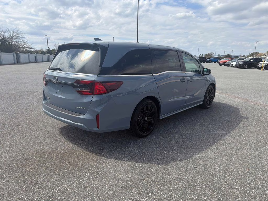 2025 White Honda Odyssey Sport-L FWD Van
