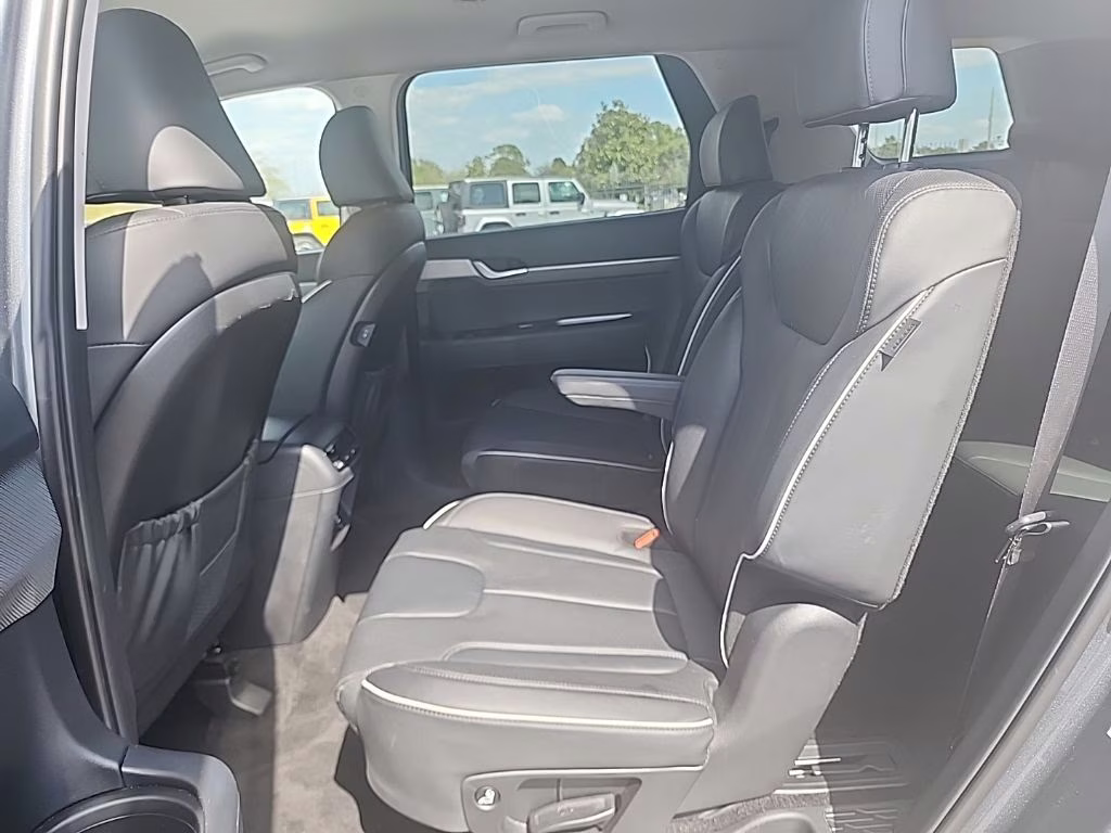 2025 Graphite Hyundai Palisade SEL FWD SUV