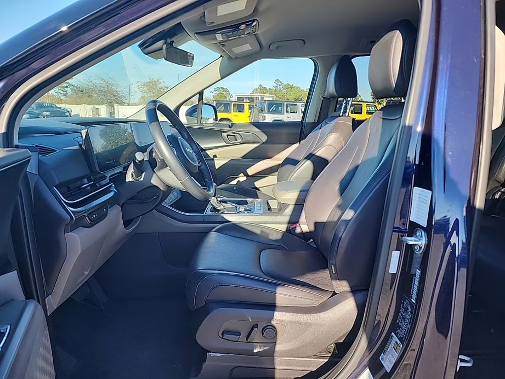 2025 Deep Chroma Blue Kia Carnival LXS FWD Van