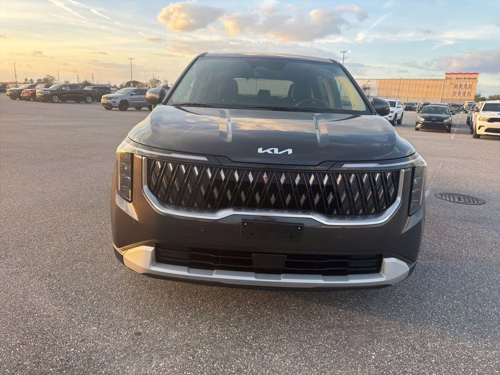 2025 Panthera Metal Kia Carnival LXS FWD Van
