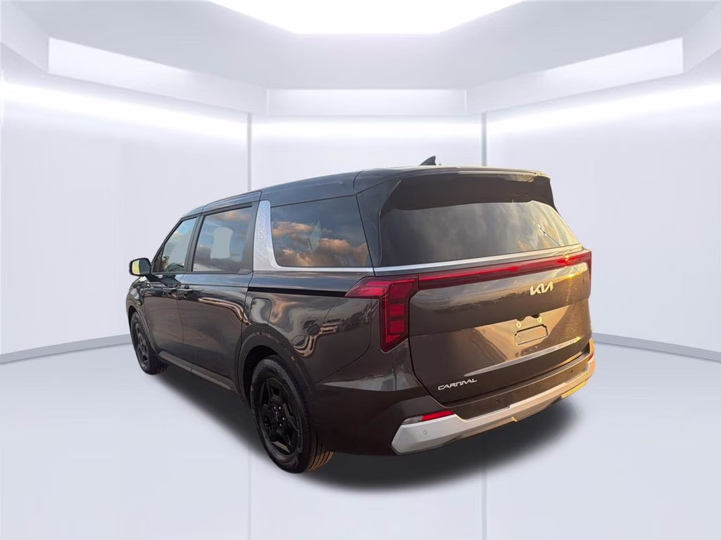 2025 Panthera Metal Kia Carnival LXS FWD Van