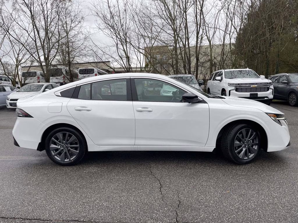 2026 Aspen White Tricoat Nissan Sentra SL FWD Sedan