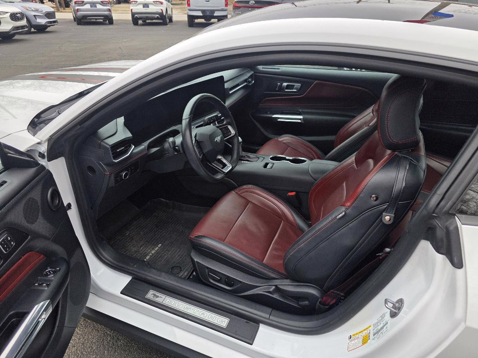 2025 Oxford White Ford Mustang EcoBoost Premium RWD Fastback