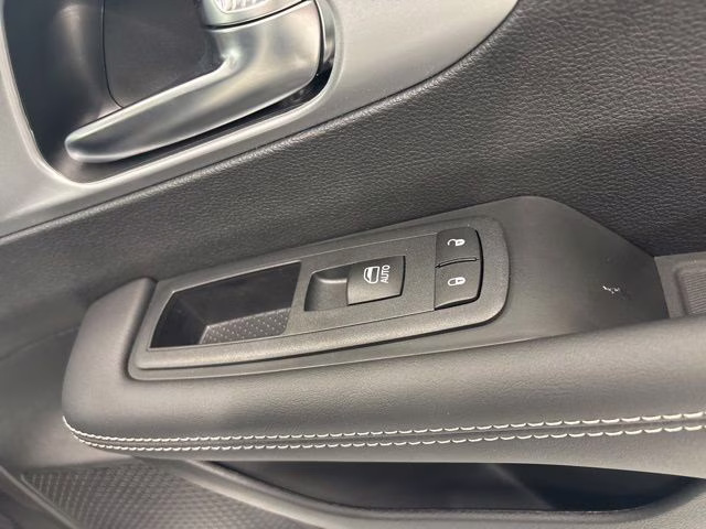 2026 Silver Mist Clearcoat Chrysler Pacifica Limited AWD Van