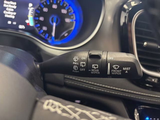 2026 Silver Mist Clearcoat Chrysler Pacifica Limited AWD Van