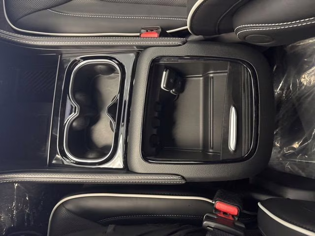 2026 Silver Mist Clearcoat Chrysler Pacifica Limited AWD Van