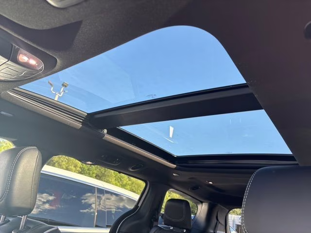 2026 Silver Mist Clearcoat Chrysler Pacifica Limited AWD Van