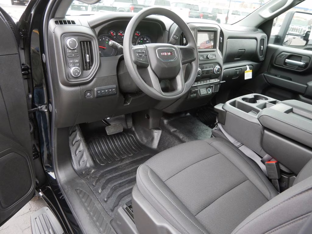 2026 Onyx Black GMC Sierra 3500HD Pro 4X4 Truck