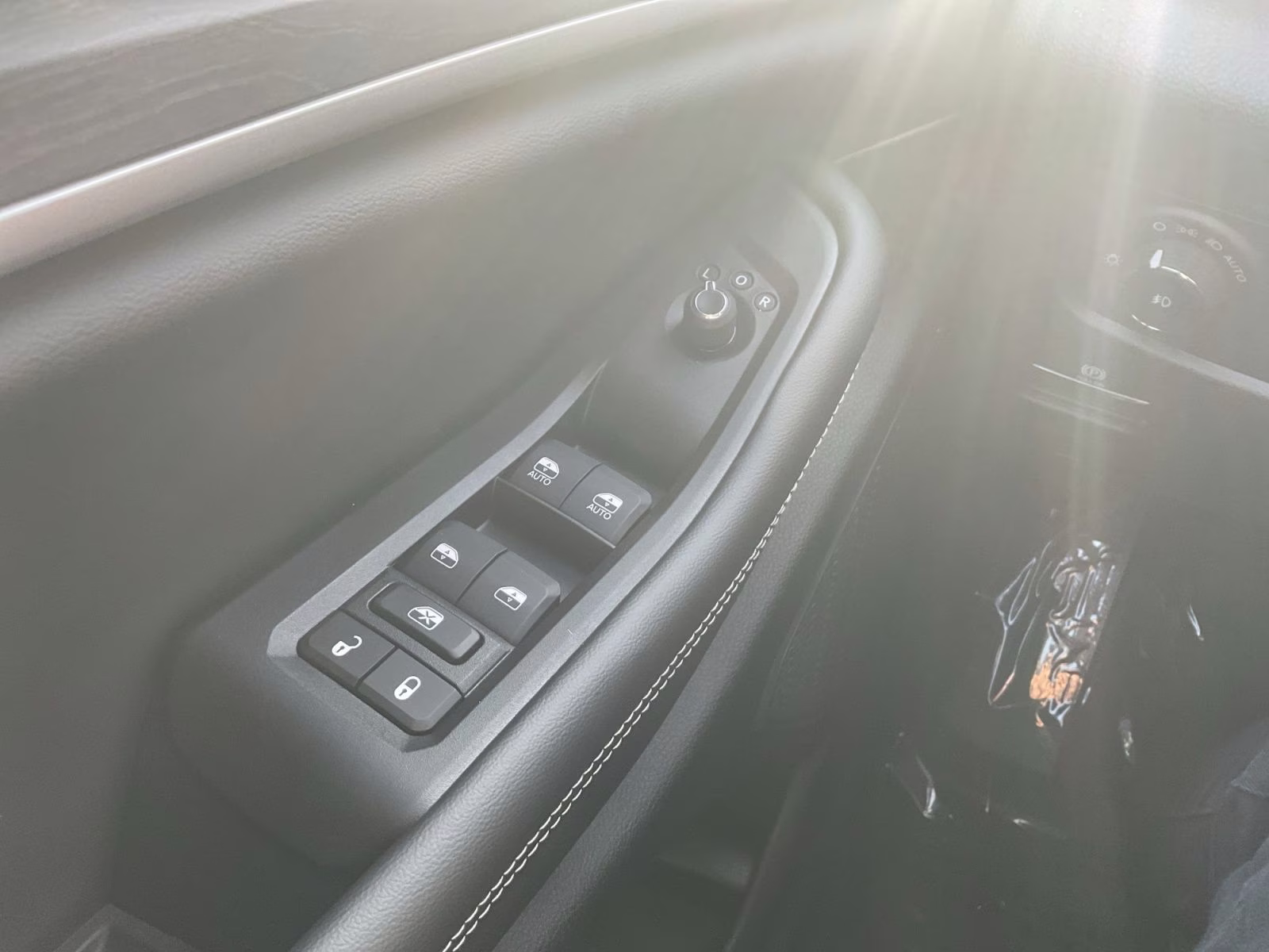 2026 Bright White Clearcoat Jeep Grand Cherokee Limited 4X4 SUV