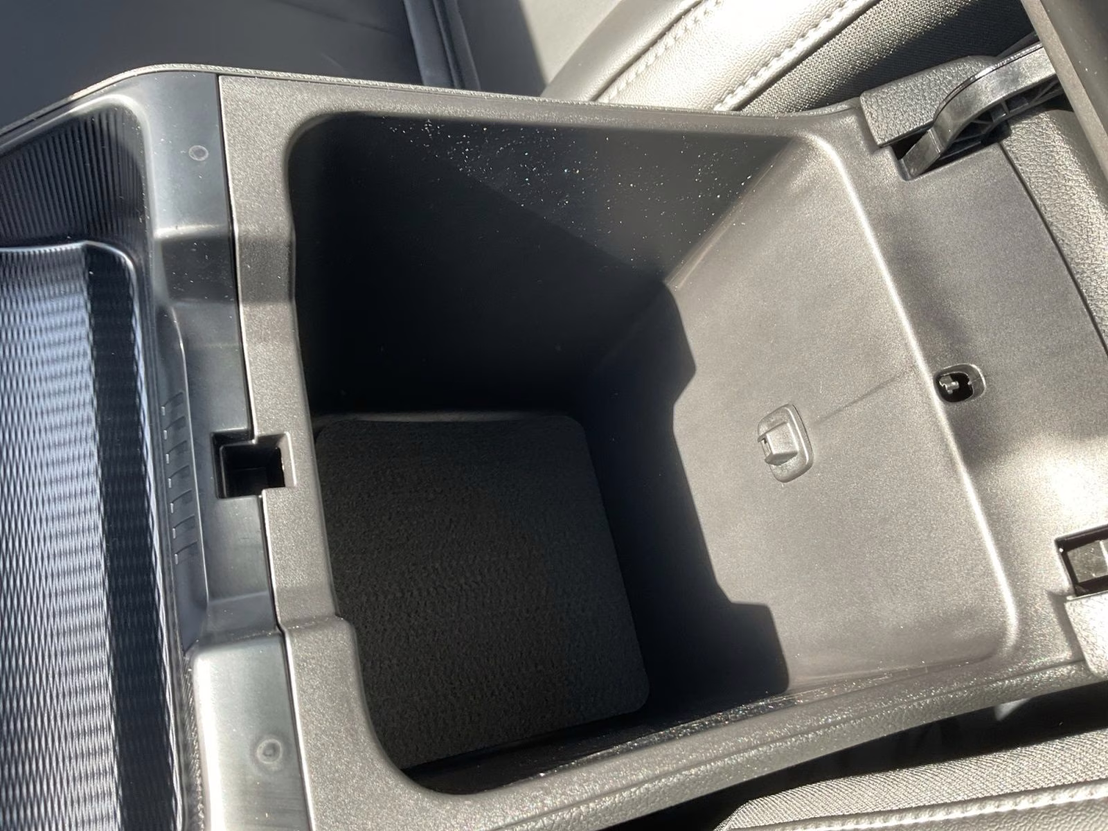 2026 Bright White Clearcoat Jeep Grand Cherokee Limited 4X4 SUV