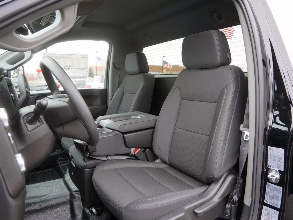 2026 Onyx Black GMC Sierra 3500HD Pro 4X4 Truck