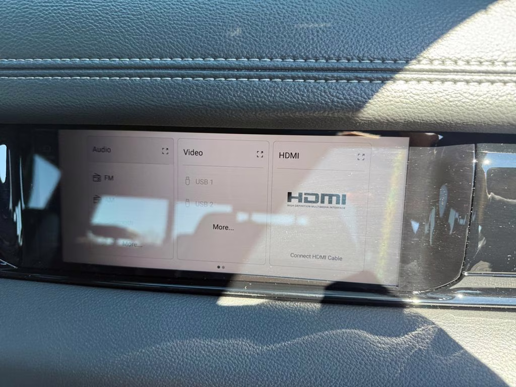 2026 Diamond Black Crystal Pearlcoat Ram 1500 Laramie 4X4 Truck