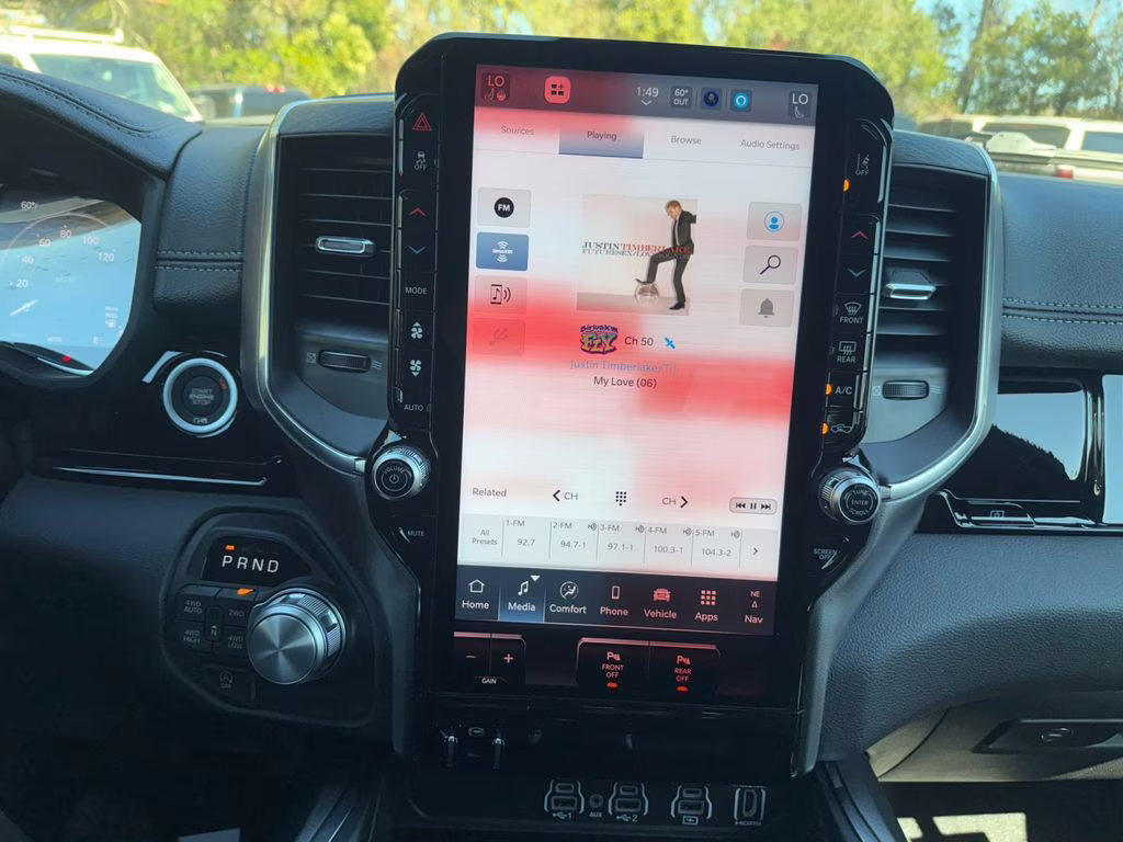 2026 Diamond Black Crystal Pearlcoat Ram 1500 Laramie 4X4 Truck