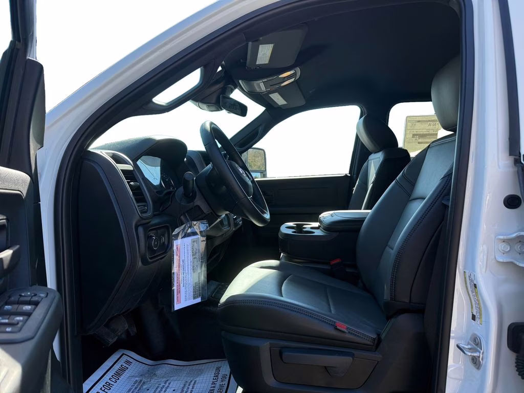 2026 Bright White Clearcoat Ram 3500 Tradesman 4X4 Truck