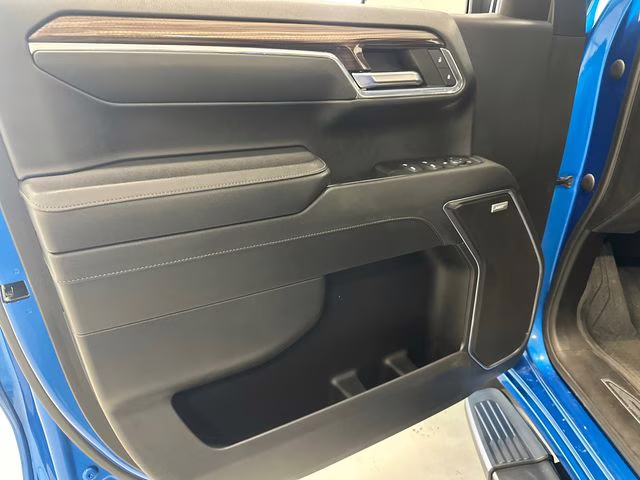 2024 Glacier Blue Metallic Chevrolet Silverado 1500 RST 4X4 Truck