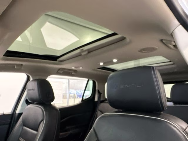 2023 Summit White GMC Acadia Denali AWD SUV