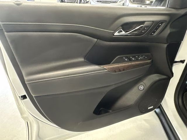 2023 Summit White GMC Acadia Denali AWD SUV