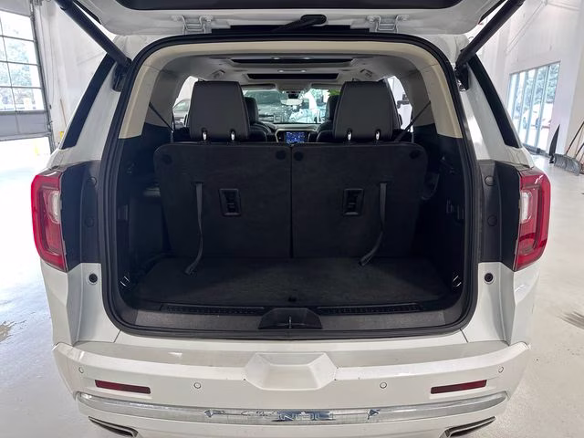 2023 Summit White GMC Acadia Denali AWD SUV