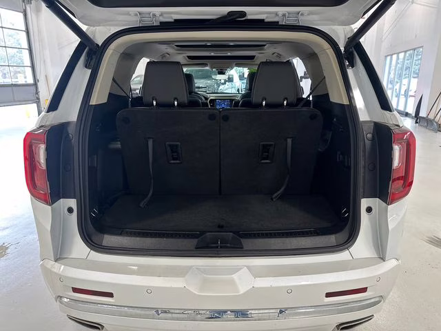 2023 Summit White GMC Acadia Denali AWD SUV