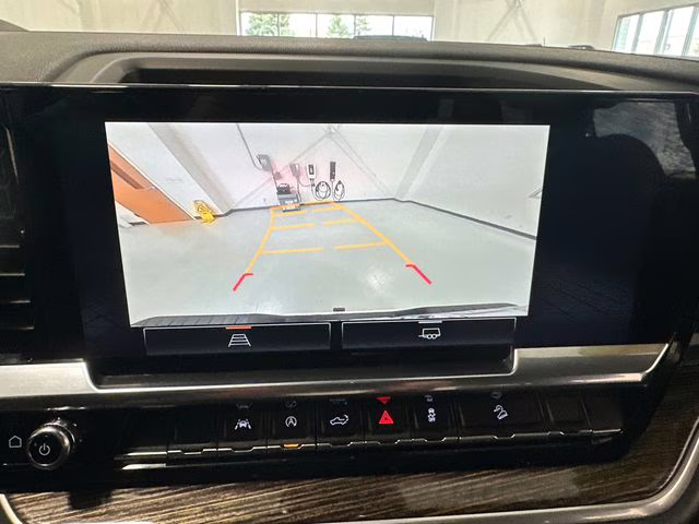 2023 Summit White GMC Sierra 1500 Elevation 4X4 Truck