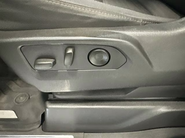 2023 Summit White GMC Sierra 1500 Elevation 4X4 Truck