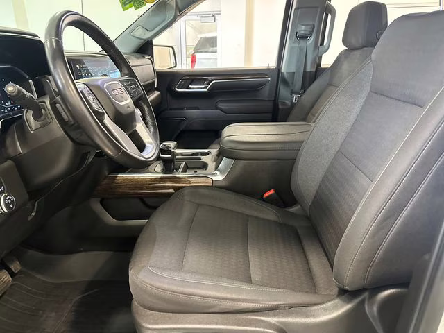 2023 Summit White GMC Sierra 1500 Elevation 4X4 Truck