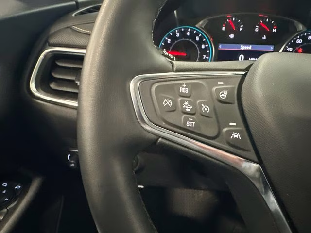 2023 Summit White Chevrolet Equinox Premier AWD SUV