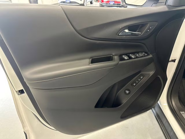 2023 Summit White Chevrolet Equinox Premier AWD SUV