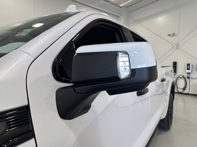 2023 White Frost Tricoat GMC Sierra 1500 Denali 4X4 Truck