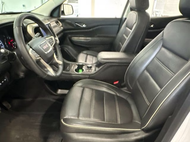2023 Summit White GMC Acadia Denali AWD SUV