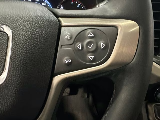 2023 Summit White GMC Acadia Denali AWD SUV