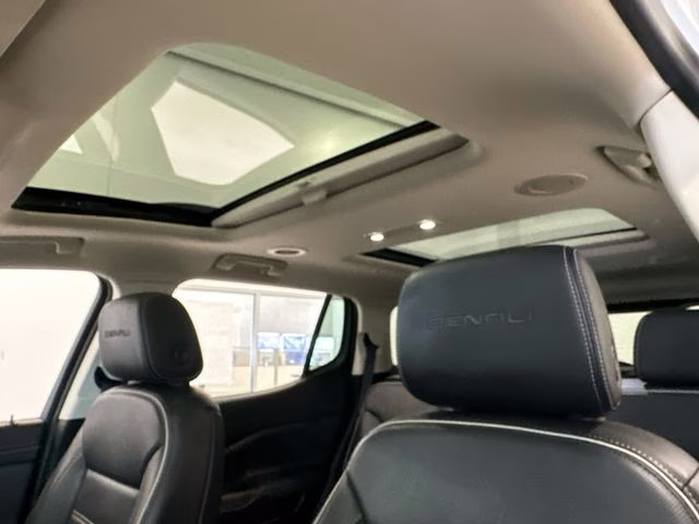 2023 Summit White GMC Acadia Denali AWD SUV