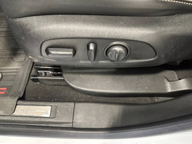 2023 Summit White GMC Acadia Denali AWD SUV