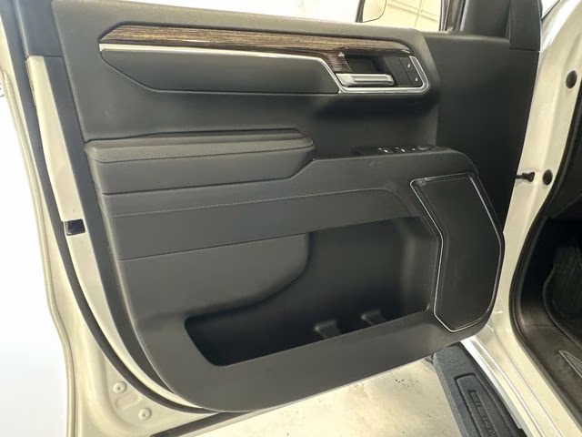 2023 Summit White GMC Sierra 1500 Elevation 4X4 Truck