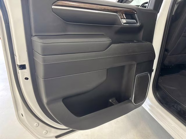 2023 Summit White GMC Sierra 1500 Elevation 4X4 Truck